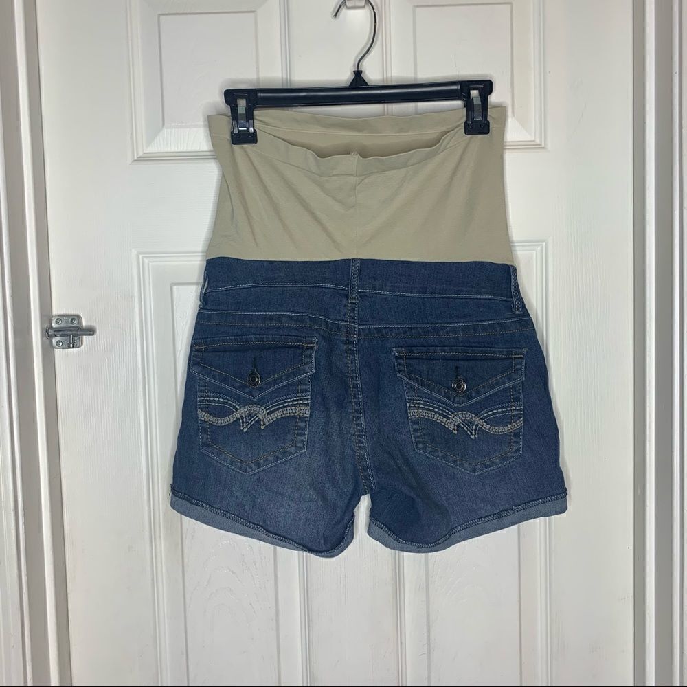 Bella Vida Maternity Jean Shorts Size Small - Picture 8 of 8